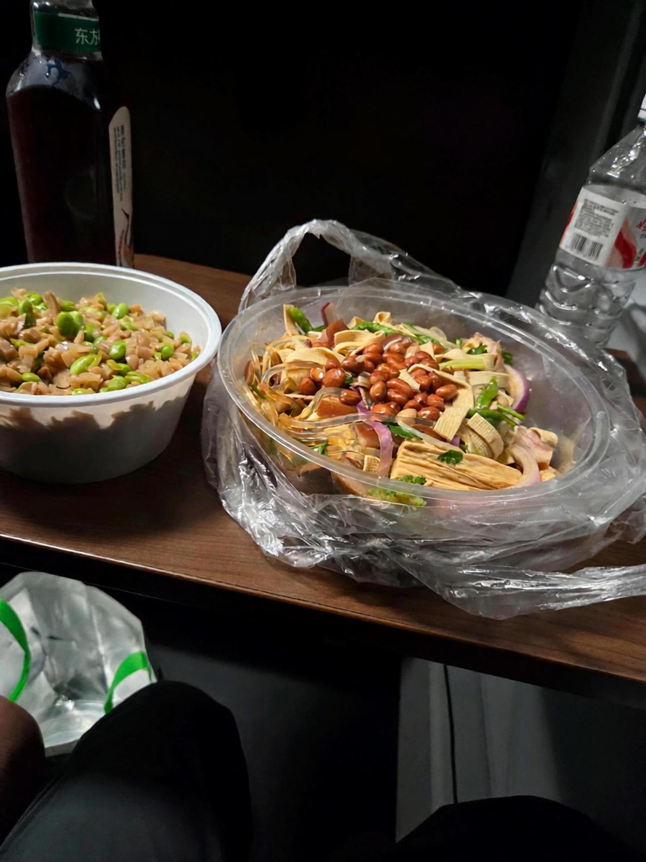 出行便捷的美食