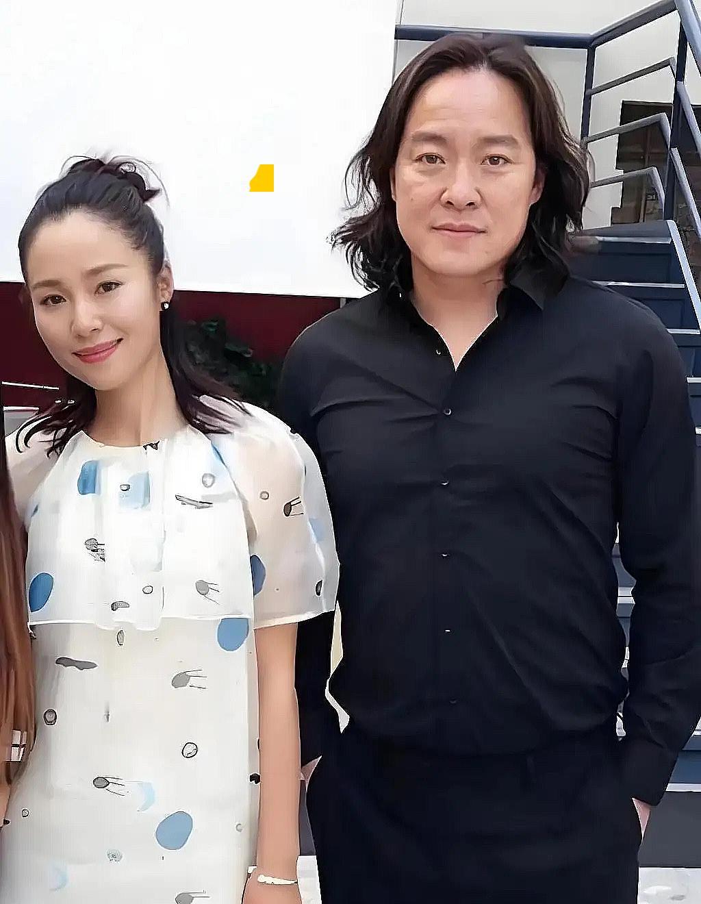 江一燕官宣离婚，好奇查了一下她前夫，真没想到啊，原来她的前夫就是那个曾经在《