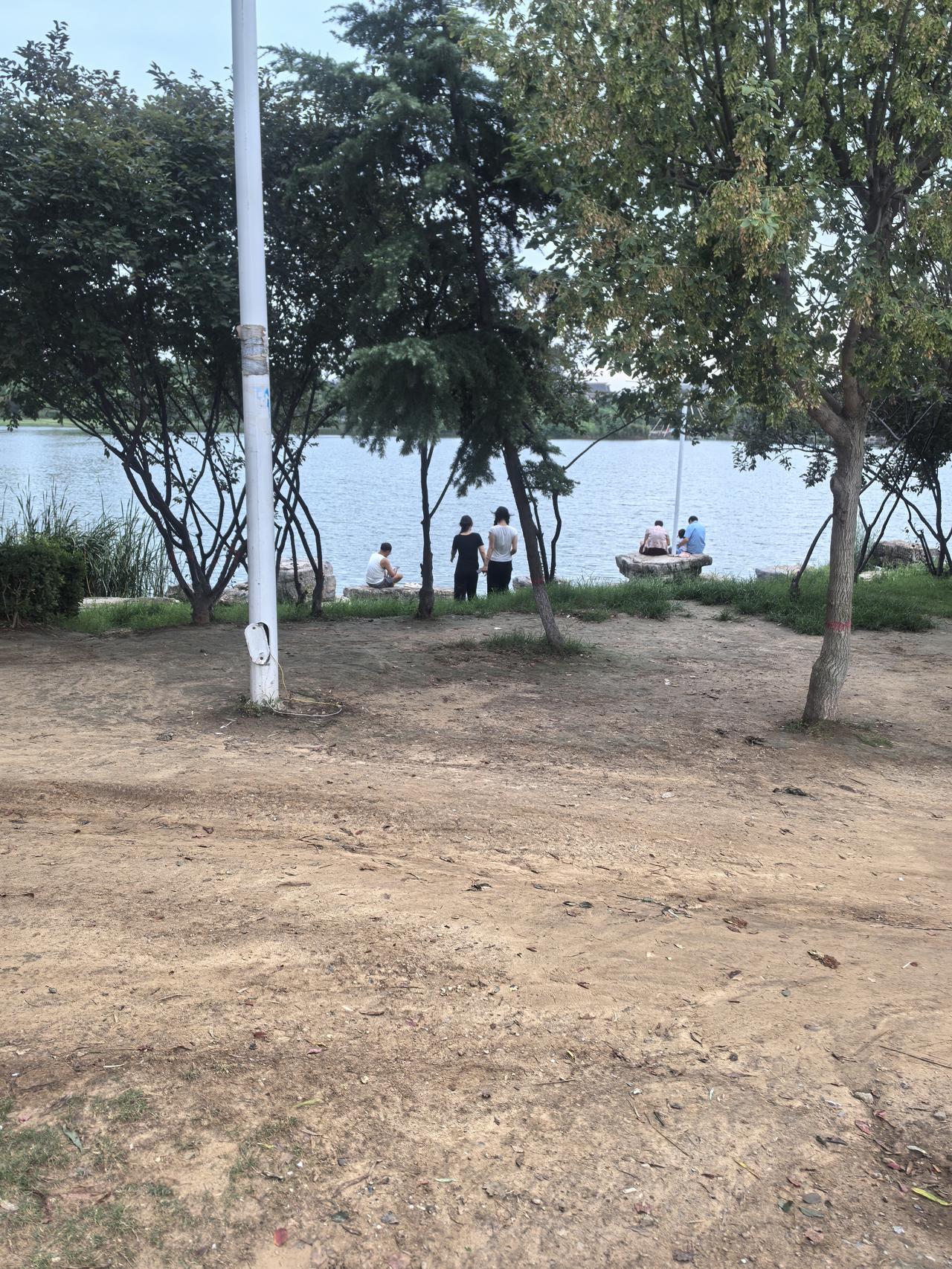 亲眼所见：孩子没有情商，比没有文化更可怕。表哥家的儿子，我的侄子，郑大毕业已经