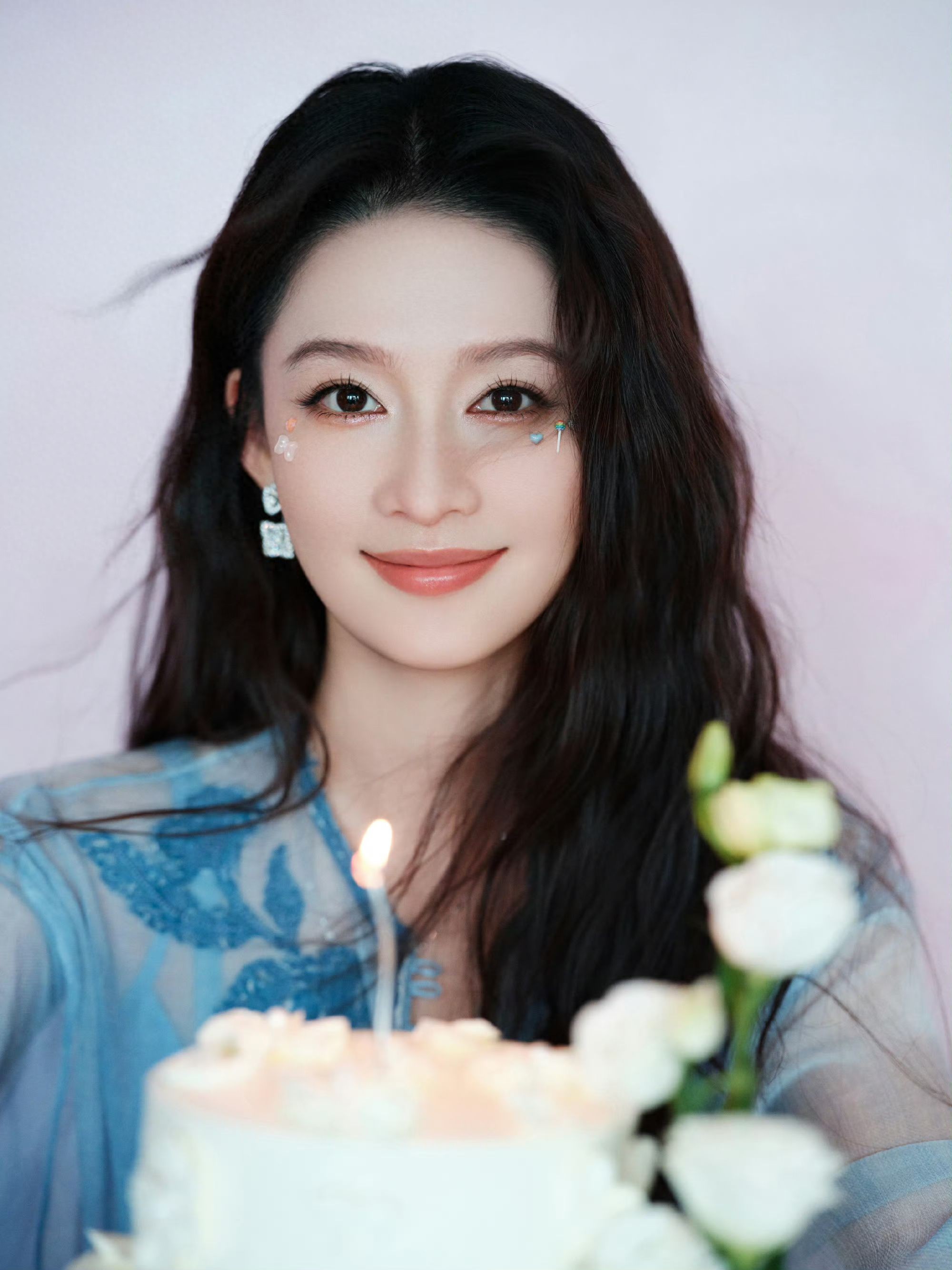 女星李沁靓丽合集，祝愿女神开心幸福快乐！