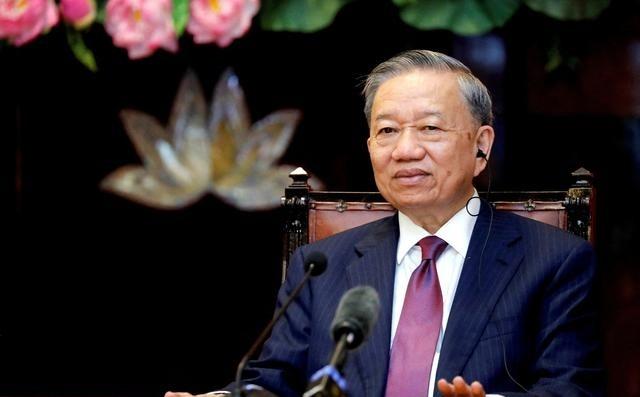 越南近40年最大改革加速，苏林终于图穷匕见，要用自己人代替军方？越南启动革新政