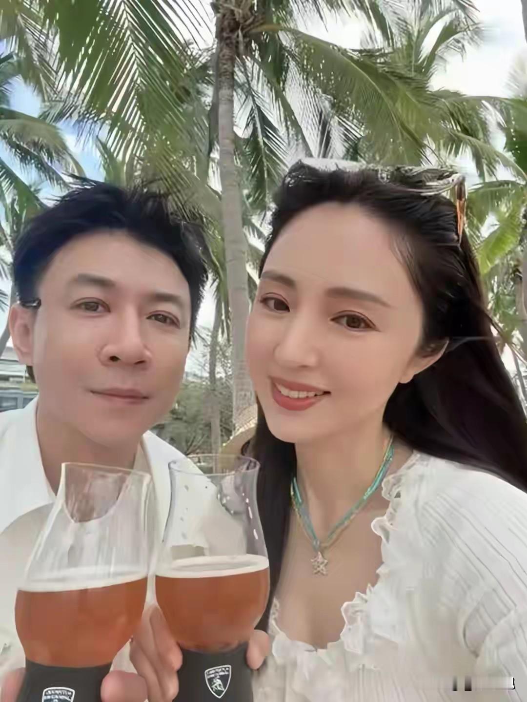董璇是真的深爱张维伊！不是将就再婚，是明目张胆的满心欢喜看过董璇和张维伊的相处细节才彻底明白，这从来