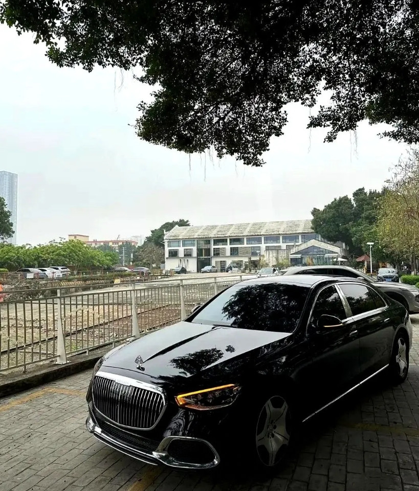 高考改变不了命运！我当年高考580分，上了我们这里最好的大学，而我同桌考了3