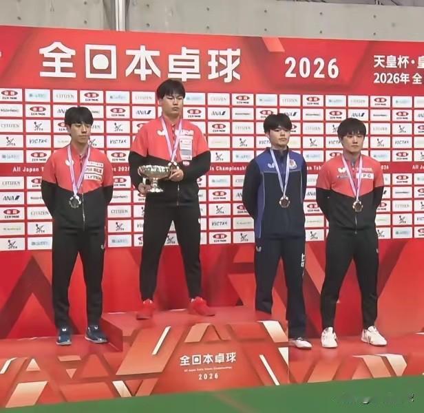 张本早田输球后：赛后采访口吻“惊人一致”！张本说去年输给松岛，更多感觉的是自