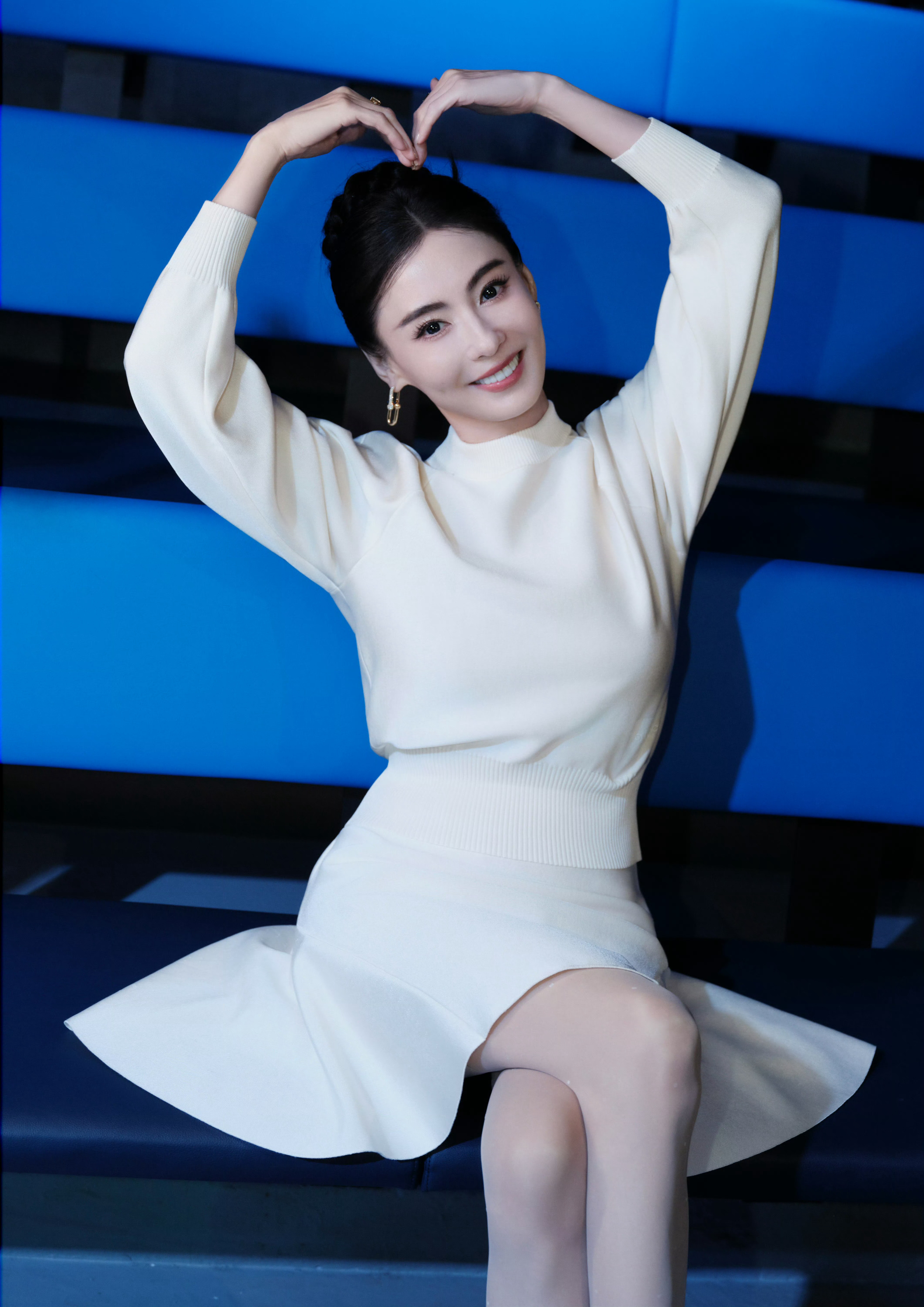 张柏芝丝袜美腿