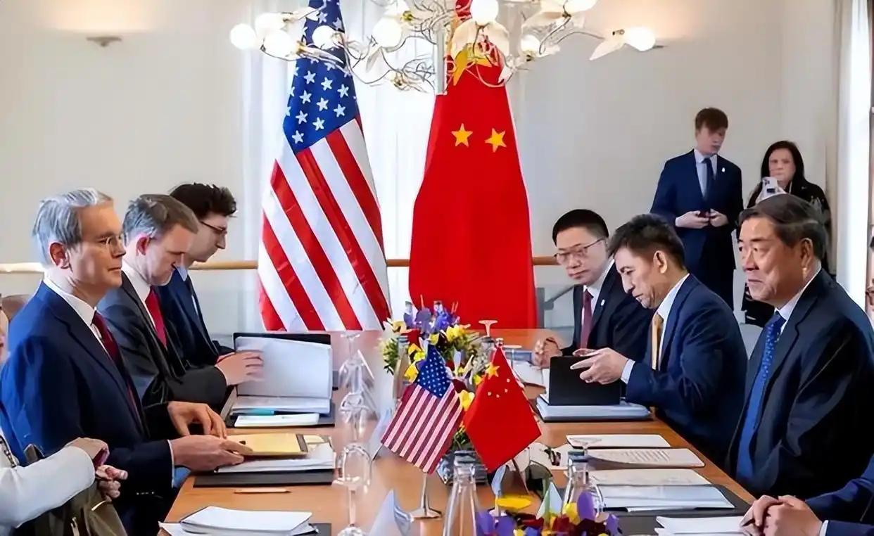 跟美国特朗普政府没有什么好谈的10月25日至26日,中美两国在马来西亚吉隆坡经