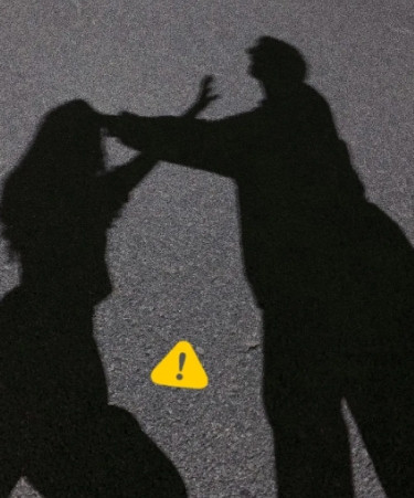 毁三观了，昨天晚上我和老公正在家里吃晚饭，外面那个女人居然找到家里来了，真是给她