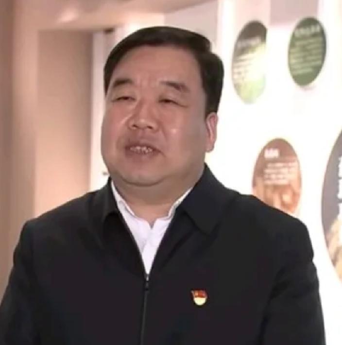 沁源又查一个，连树斌，原县长！担任了5年，被查前长治人大副主任，半个月前还到农村