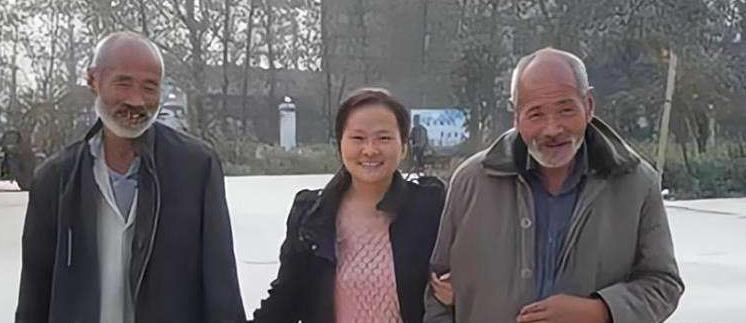 1988年，安徽一夫妻生下女儿不想要，竟连夜送给村里光棍兄弟，谁知，兄弟俩如获至