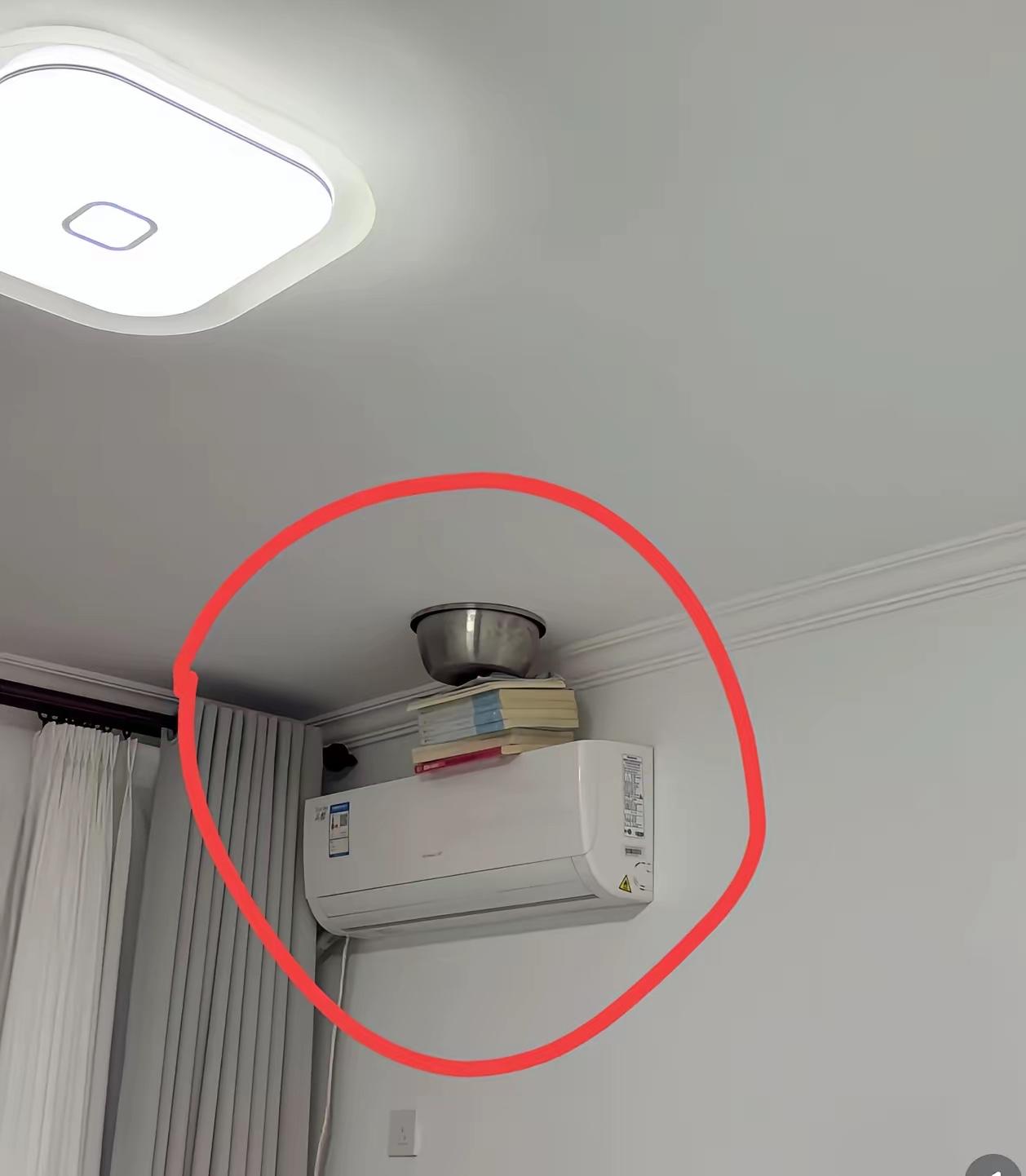 把人都逼成什么样了。这个女业主被楼上邻居折磨的快精神衰弱了，楼上是两个小孩00