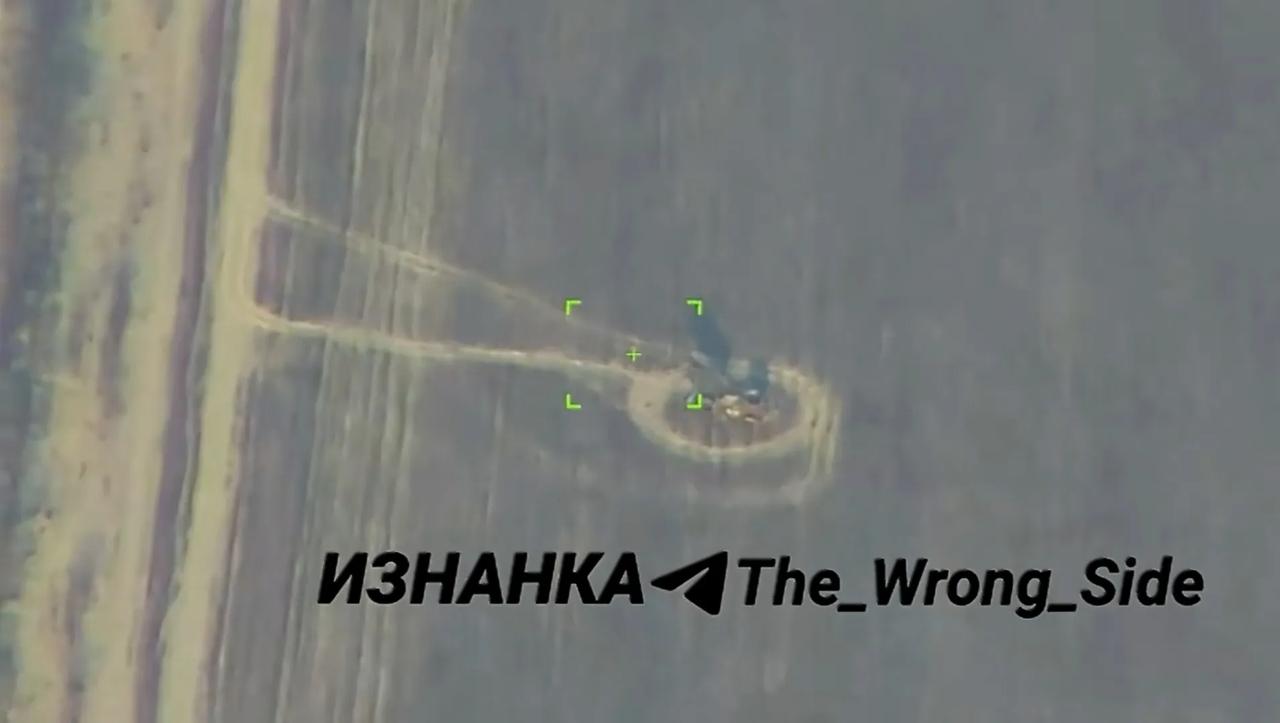 俄军“海鹰”无人机发现一处乌军爱国者防空导弹阵地，随后向指挥部回传图像和坐标（雷