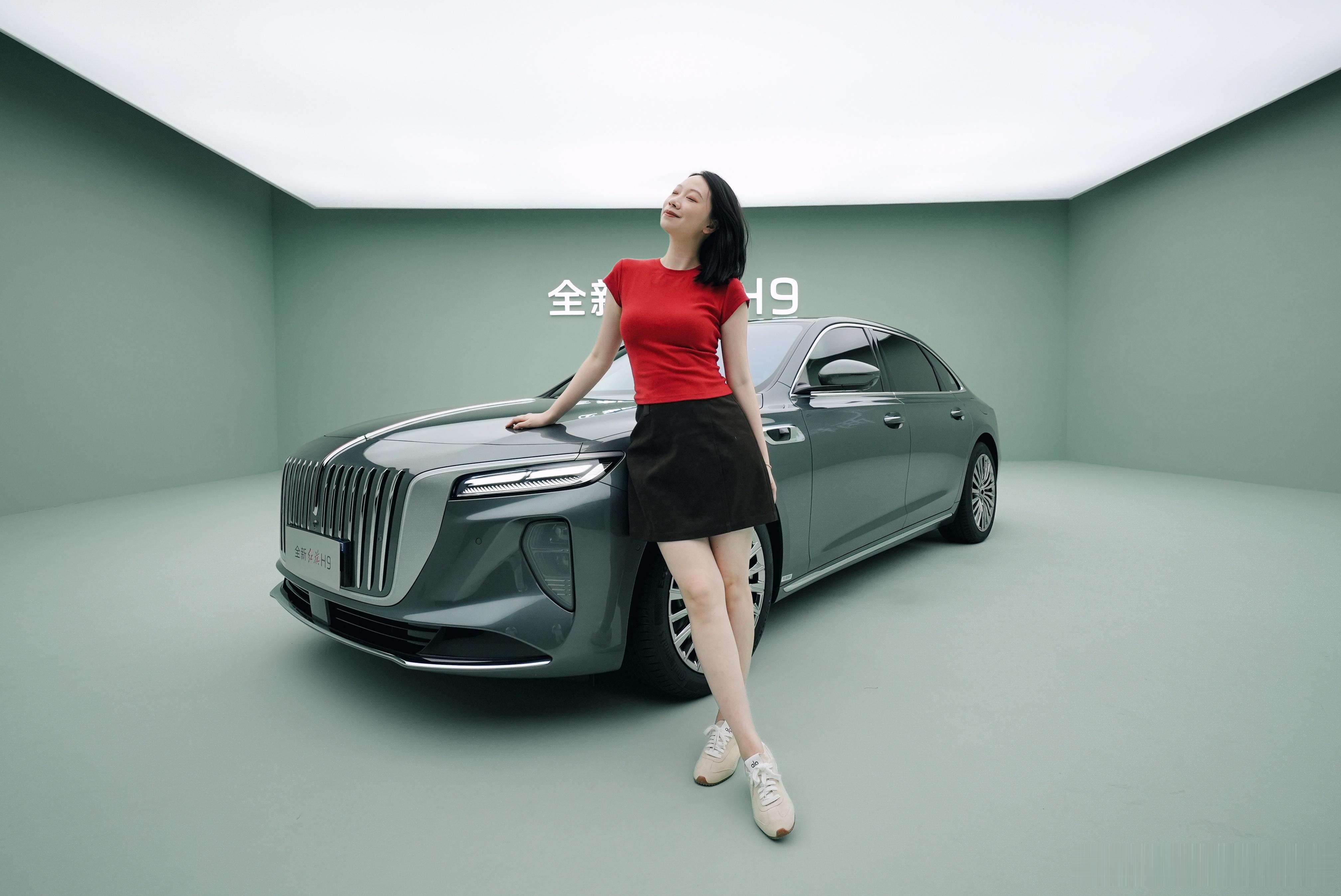 昨天去拍了台车，大家来帮我选选封面吧​​​