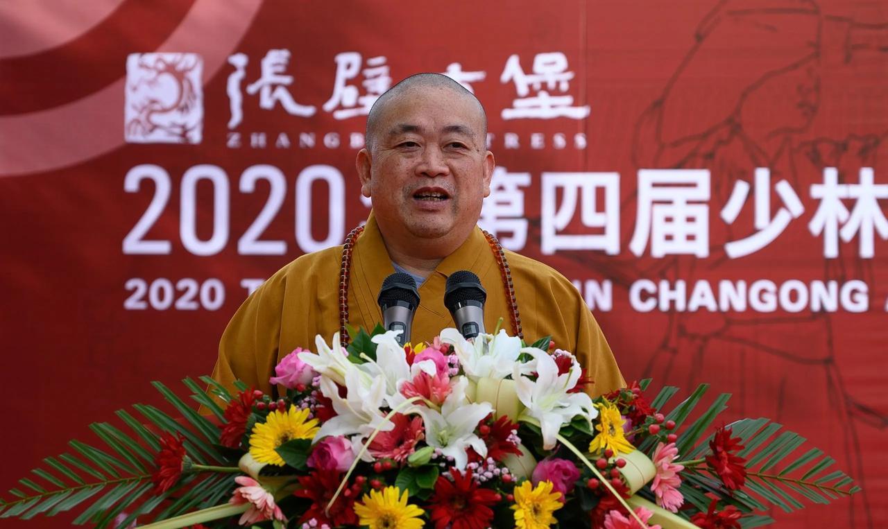拯救少林寺的不是释永信，而是李连杰的电影《少林寺》。谈及少林寺的发展，很多资料