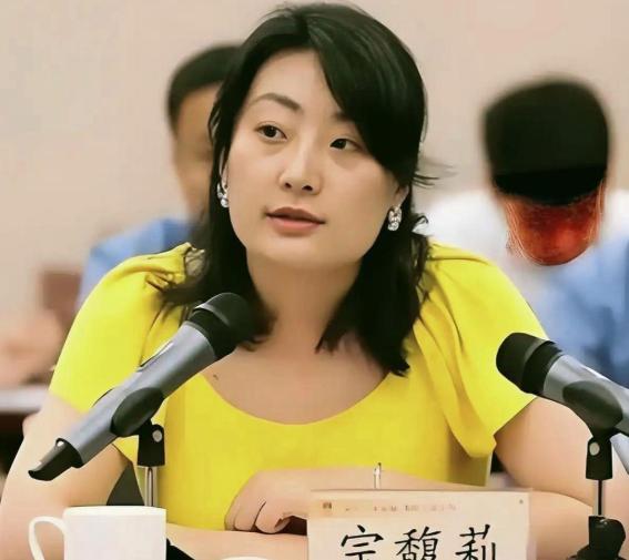宗馥莉终究没撬动父亲生前摆好的棋局！21亿美元，折合人民币超过140亿，被锁在香