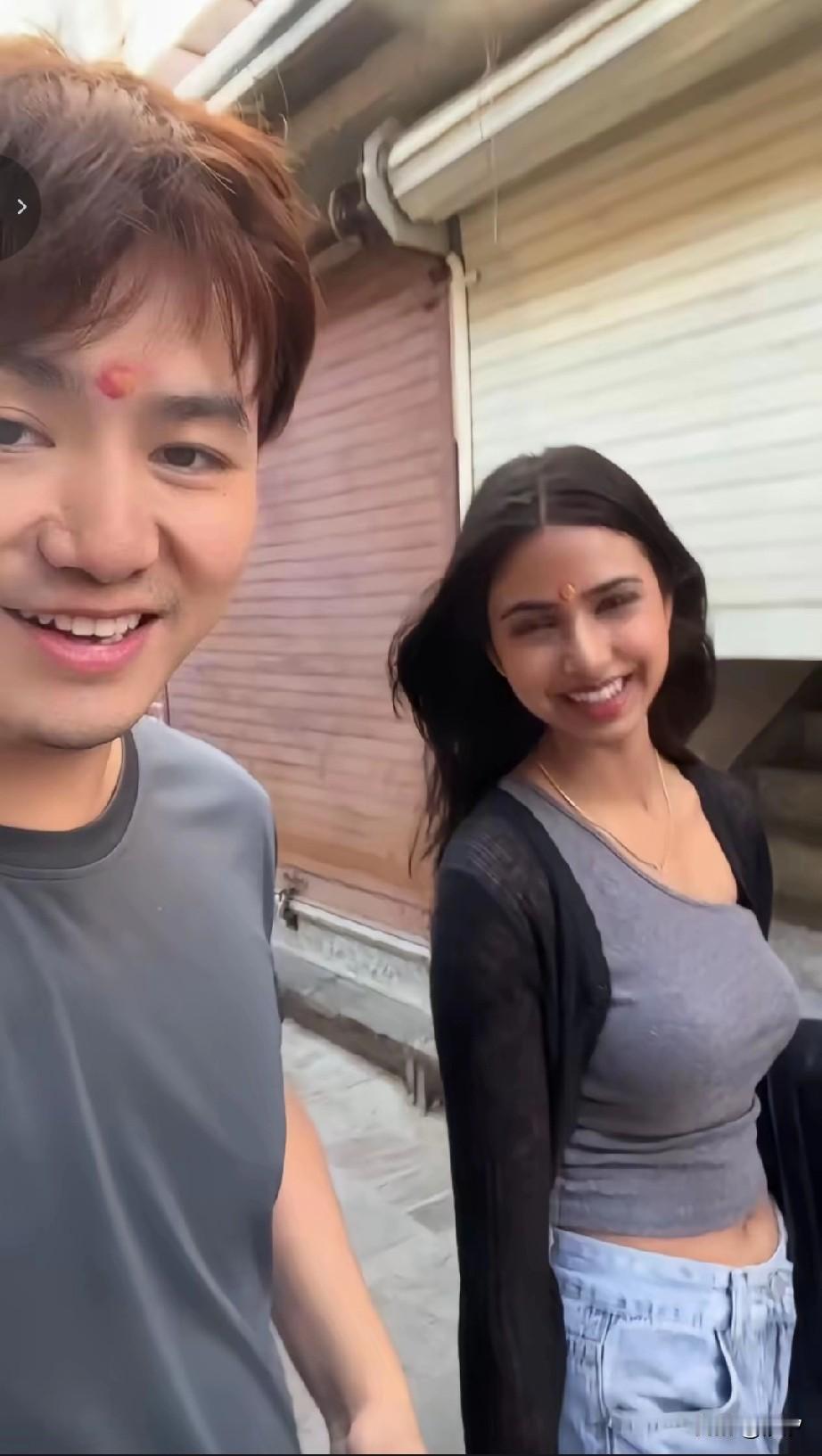 中国人能娶到印度姑娘吗？当然是可以取的，中国人和老外一样在印度属于刹帝利，