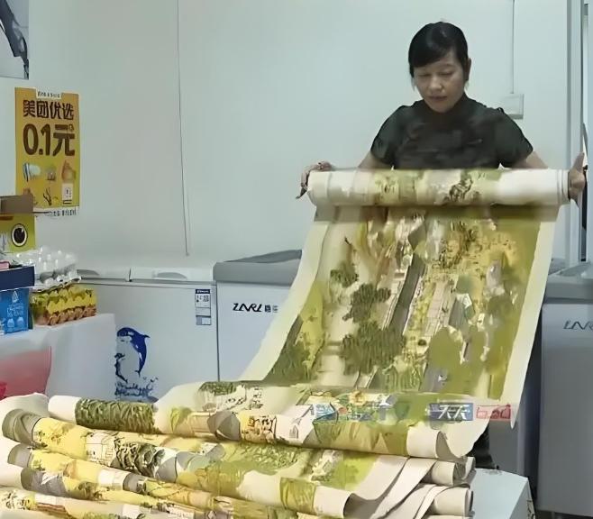 “太有毅力了！”重庆，一女子下班闲得慌，为了打发时间，她不刷手机，不看电视，竟然