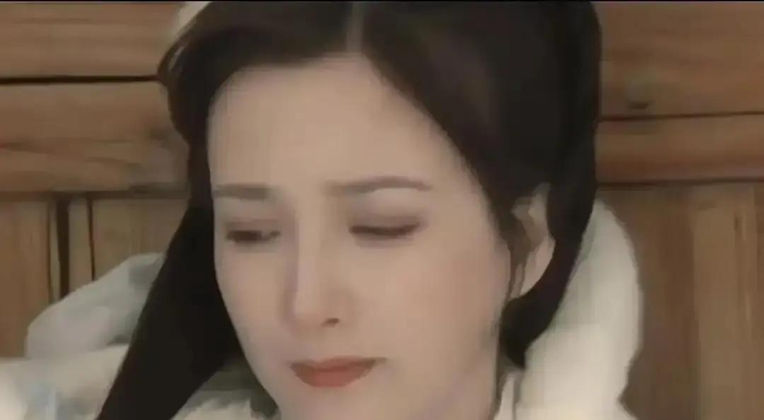 金庸说，包惜弱选错角，整个《射雕》的故事逻辑就崩了。观众不信杨康他爹会对这张脸一