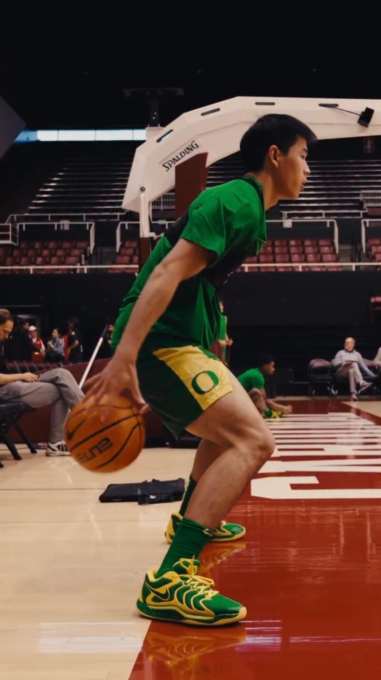 ncaa都是黄绿色[大笑]​​​