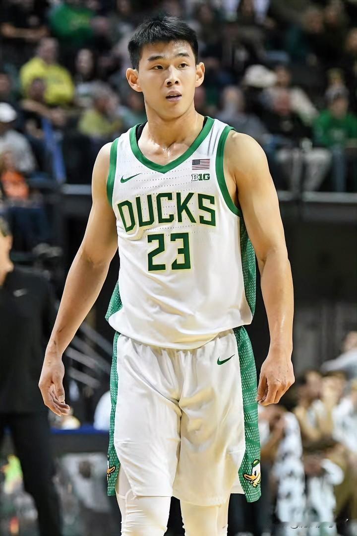 终于明白林葳为什么会被DNP了不是他不够努力，而是他根本听不进主教练的话，