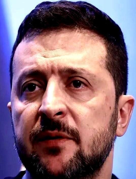 很多人想不通，为什么乌克兰不投降。以为是骨气？不，是那扇叫“投降”的门，从外面被