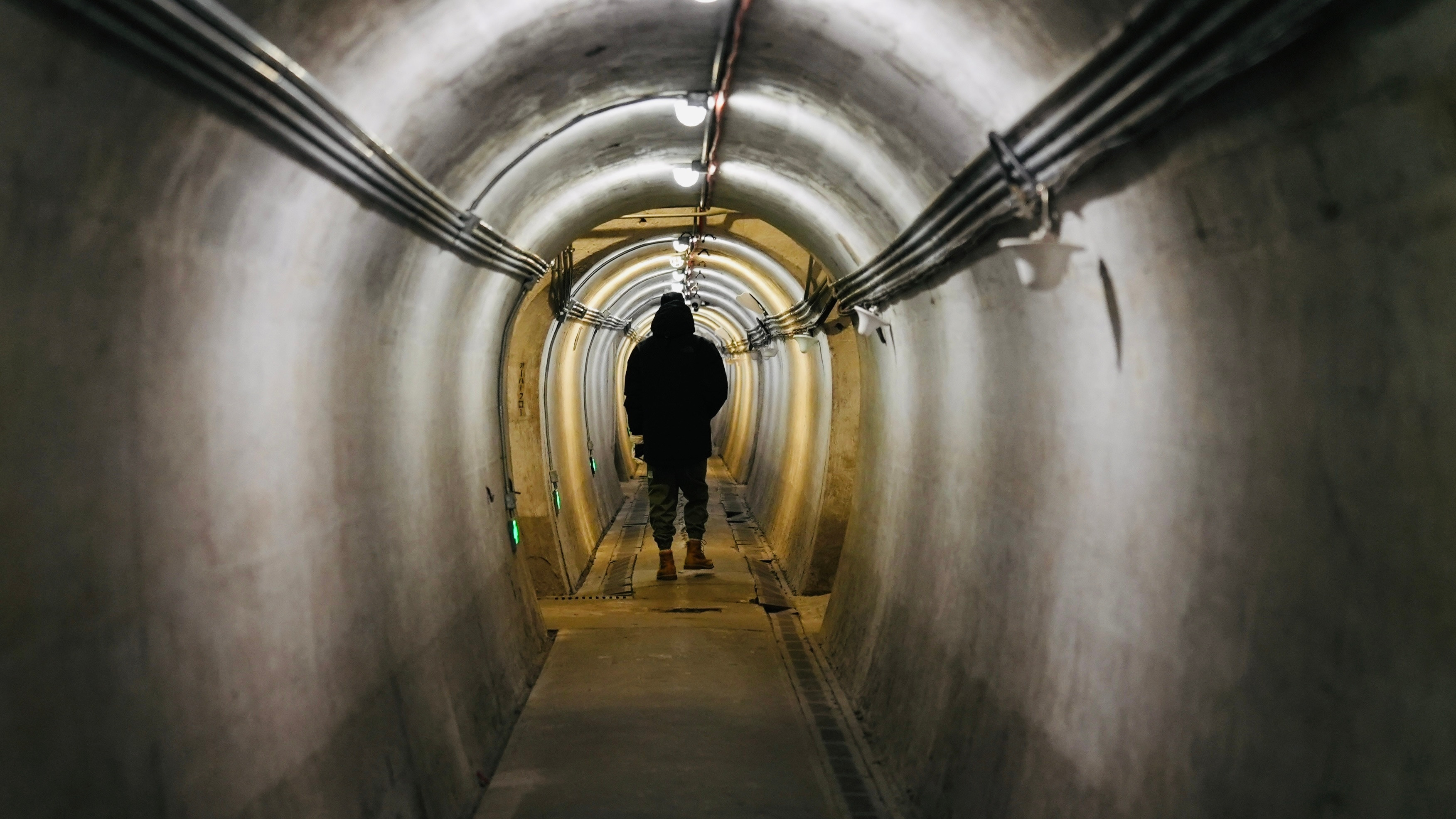 在海拉尔无意发现一座日军当年的要塞遗址竟然能从地下直接通海拉尔火车站为什么能保存