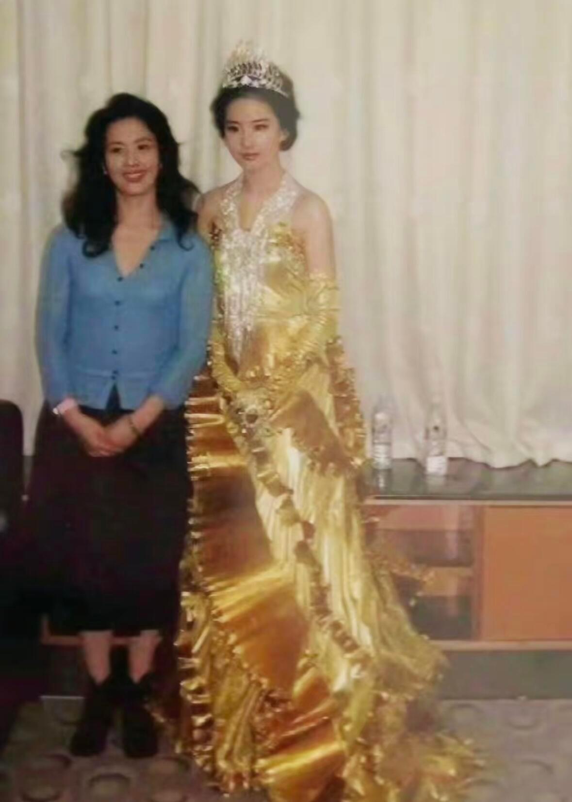 晓莉女士:“就只对我很依赖”