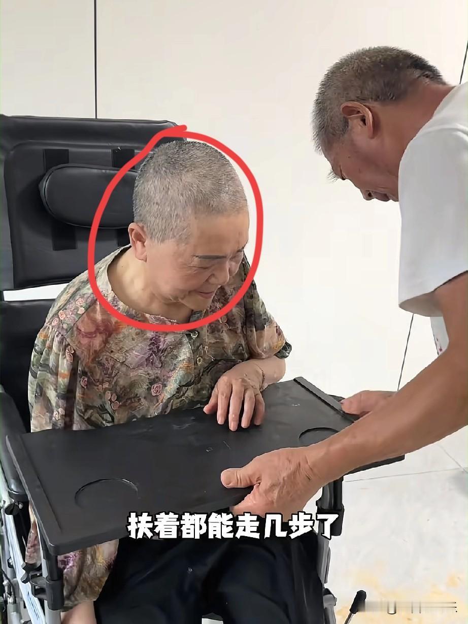 我要是田新菊，得恨透黄维平了。我敢说，当年如果不是老黄让她非要生三胎，现在也