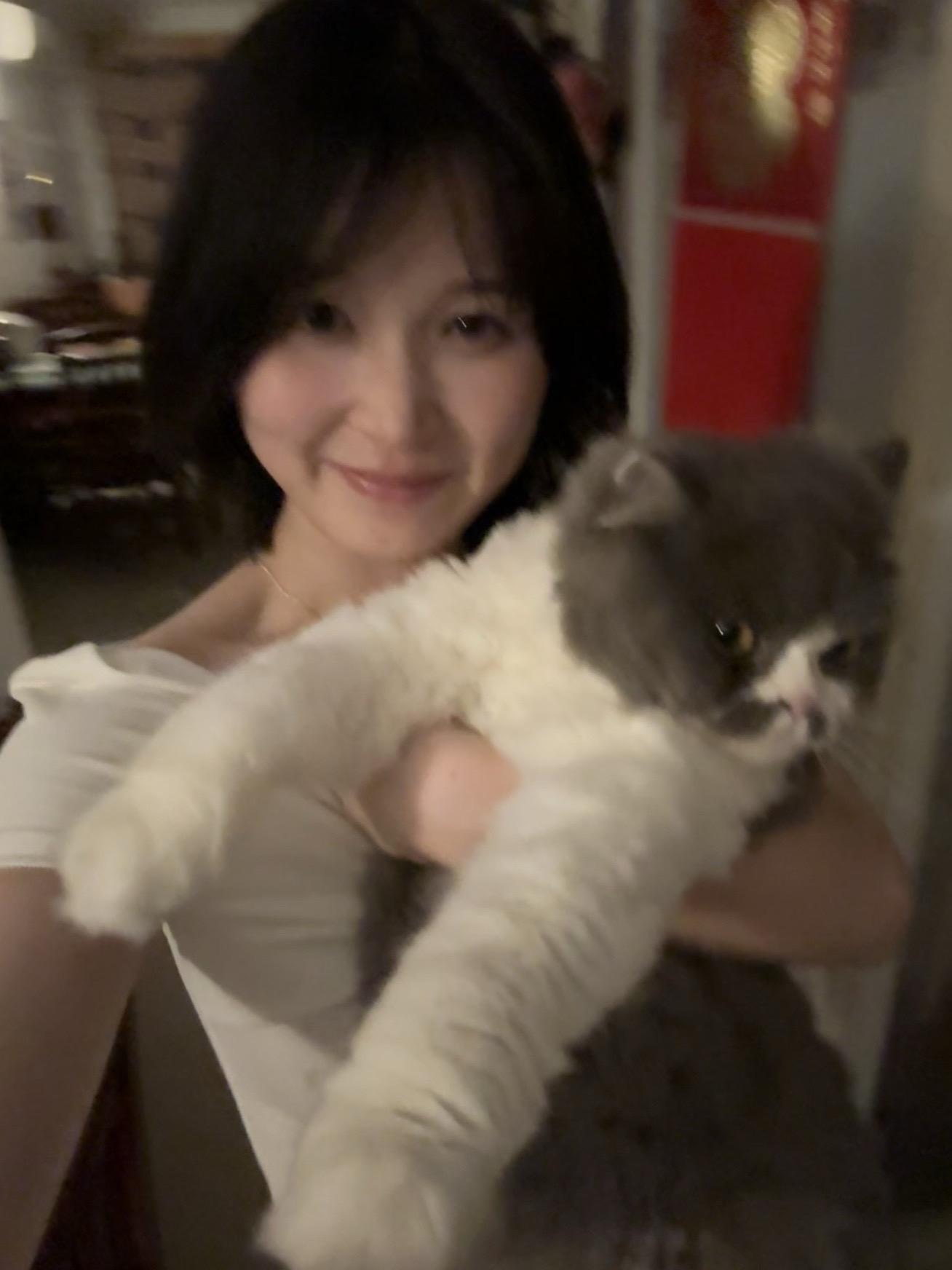 猫儿这个重啊
