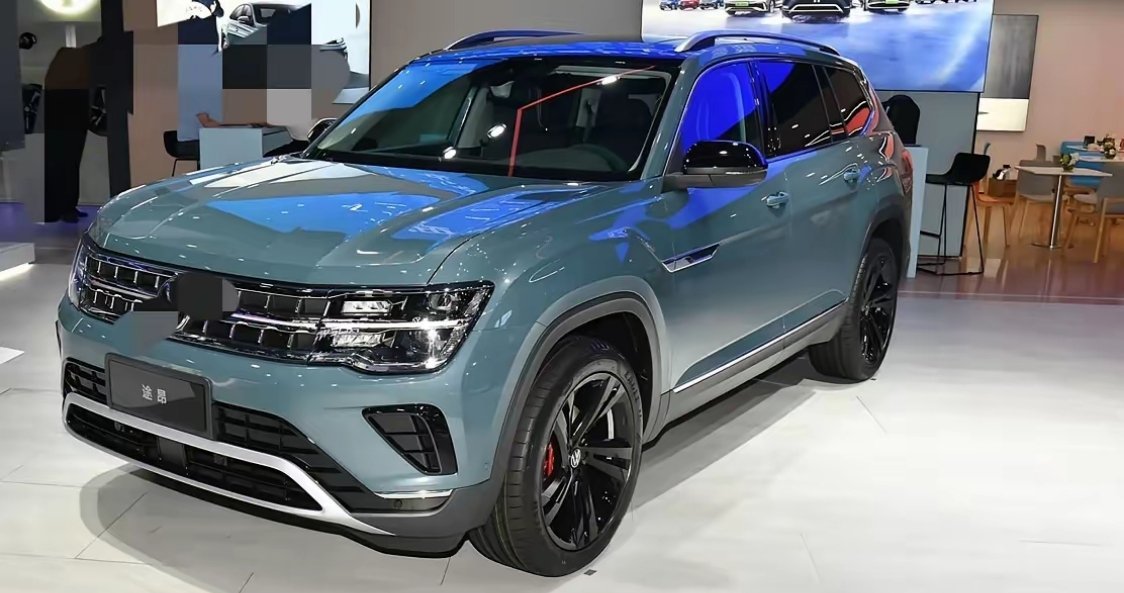 昨晚我妈突然打电话跟我说：“丫头，你弟弟想换一辆SUV，还差5万块，你先帮衬下。