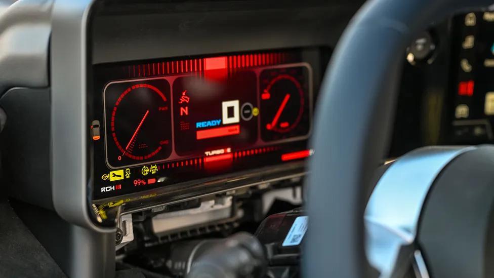 雷诺正式发布R5Turbo3E概念车，以电动化技术致敬1980年代经典拉力战