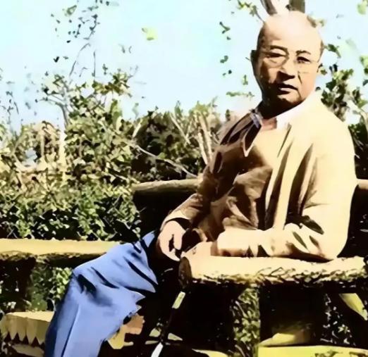 1952年，陈赓刚从朝鲜战场回国，忙着筹建哈军工，跟家里人聊起1933年被捕受电