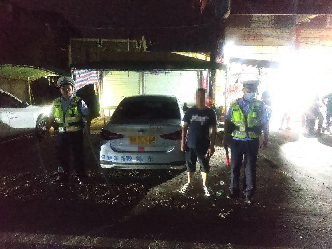 玉林一男子酒驾被查，他的身份让民警吃了一惊。玉林市博白县公安局交通管理大队城区二