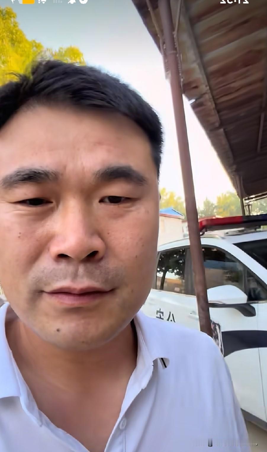 小故事！特大好消息！老壳子又该吃白菜去了，昨天老壳子把李佳的西瓜，全部偷完