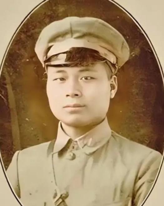 1959年，51岁的邱行湘获得特赦，还是光棍一个，这个曾经叱咤战场的国民党将军，