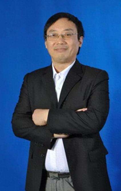汤家凤发文直接开炮：美国街头那些流浪汉，英语水平压根不输国内某些专家，可最后不还