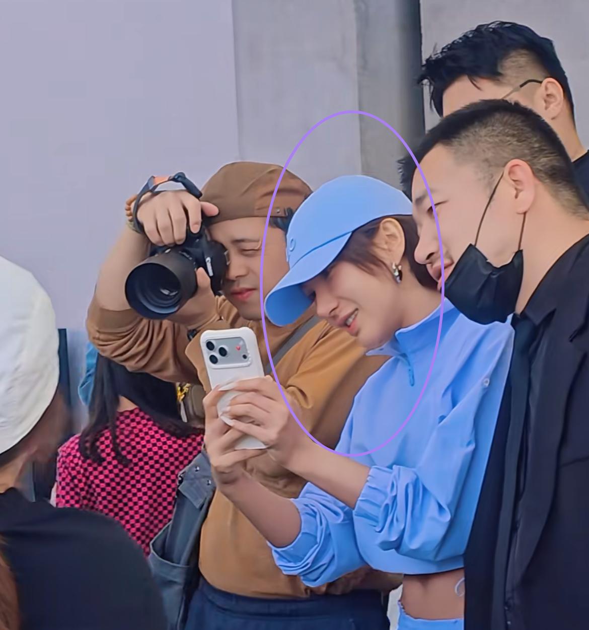 网红“猴哥说车”终于迎来了新恋情，算一下时间，也确实该进行下一段感情了。去年1