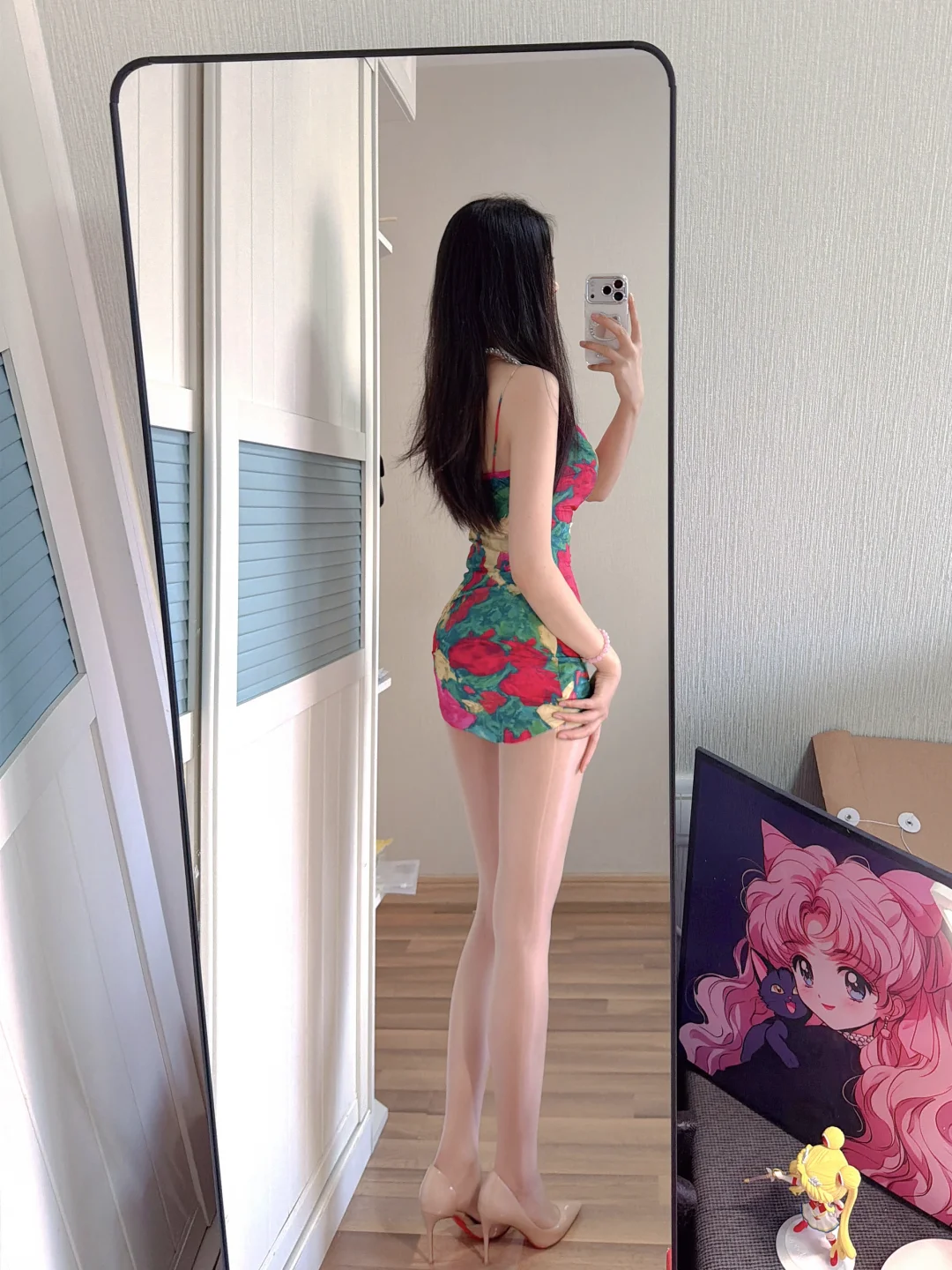 背面真的好美！！