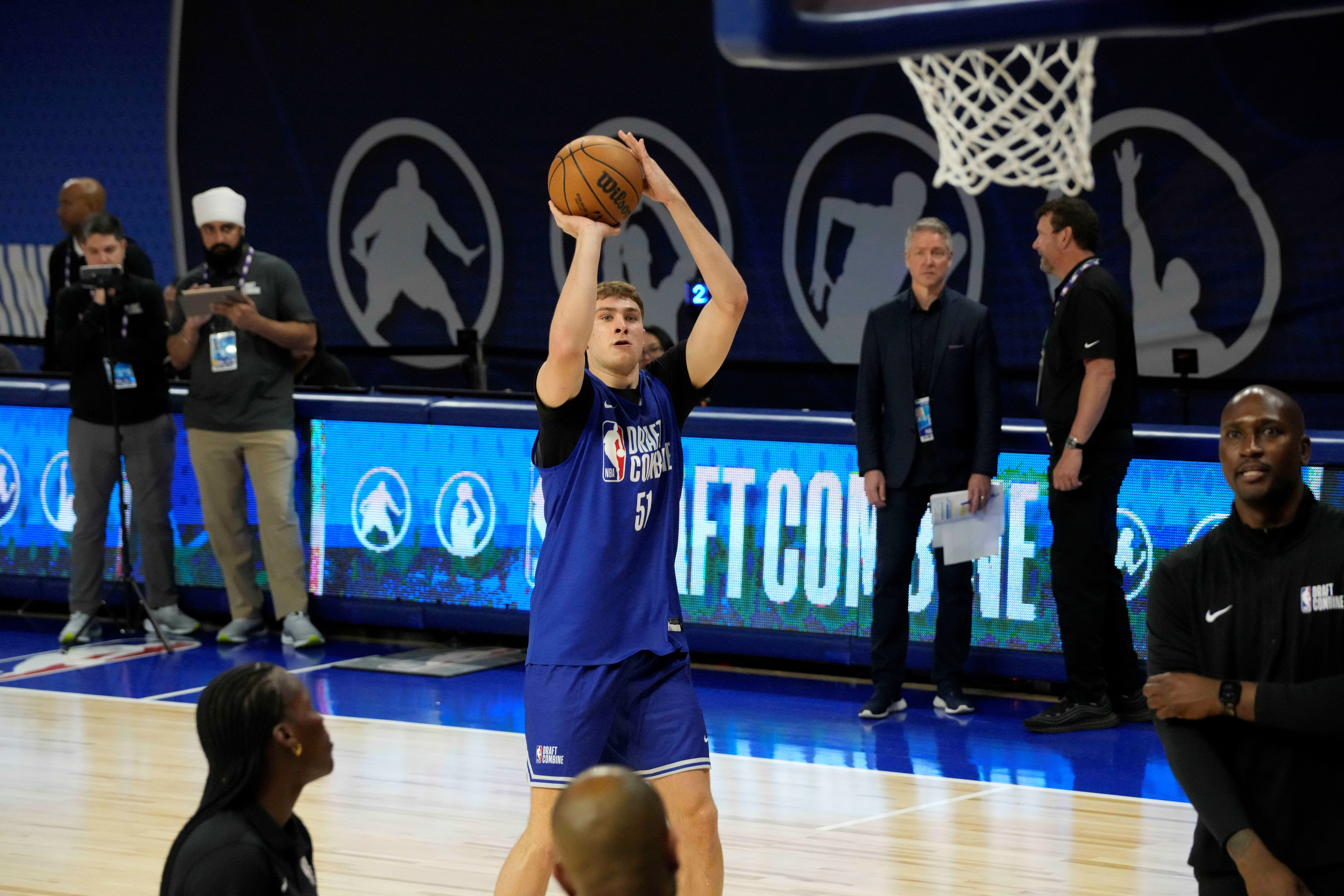 NBA联合试训今日进行，官网晒出了弗拉格的投篮试训结果。弗拉格投篮试训结果如下：