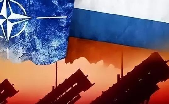北约敢不敢灭了俄罗斯？从纸面实力来看，北约三十个国家加起来，军费是俄罗斯的二十倍