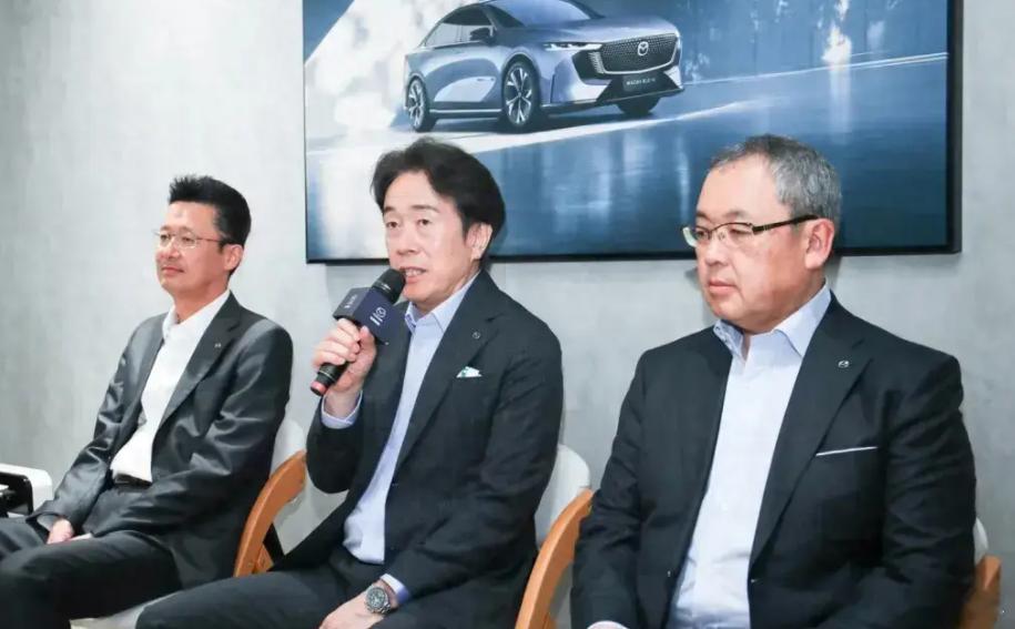 马自达嘲讽中国发动机:想赶上日本,还有点儿难度近日,“日经BP”媒体所发表的一篇