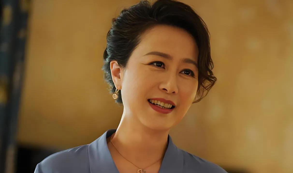 国乒冠军与女神的37年爱情长跑他，曾是国乒招牌，世界冠军；她，因《人生》爆红