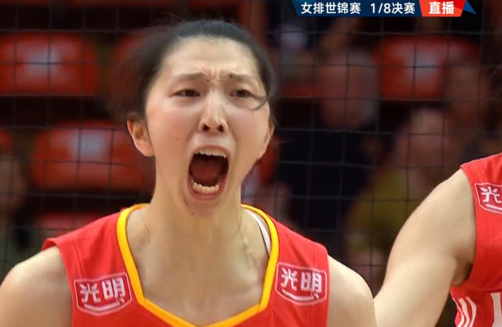 中国女排完败暴露出的三个问题！北京时间8月31日18:00，中国女排在泰国曼谷