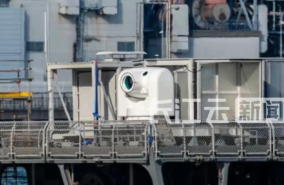 日本展示武器天天升级现在日本激光武器也上舰测试了。日本激光武器看得出来技术先进