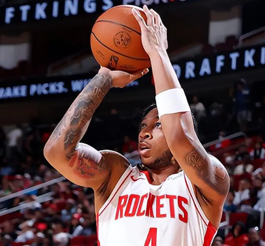 乌度卡开窍，终于启用戴维森（雨姐）了我很看好他，让阿门和谢泼德减少一部分运转权