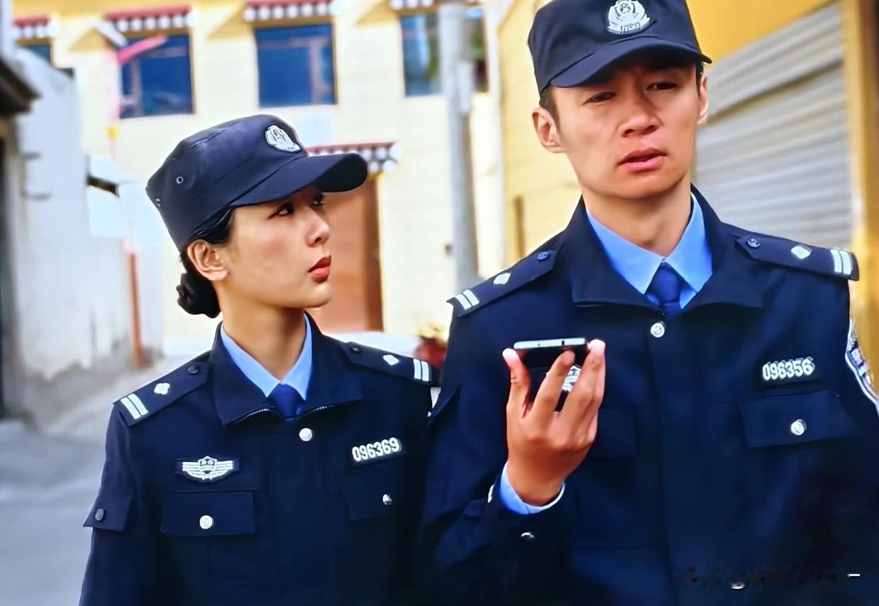 看了《生命树》，我真的被杨紫身边这男演员整脸盲了，说实在的哈，他一出来我