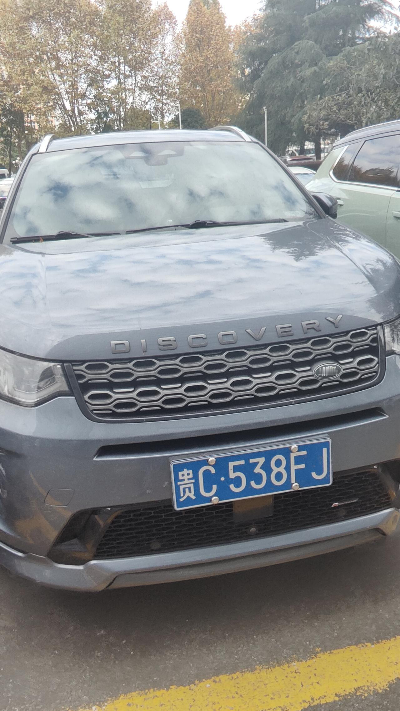 这不是路虎吧！可能是路虎的弟弟小虎