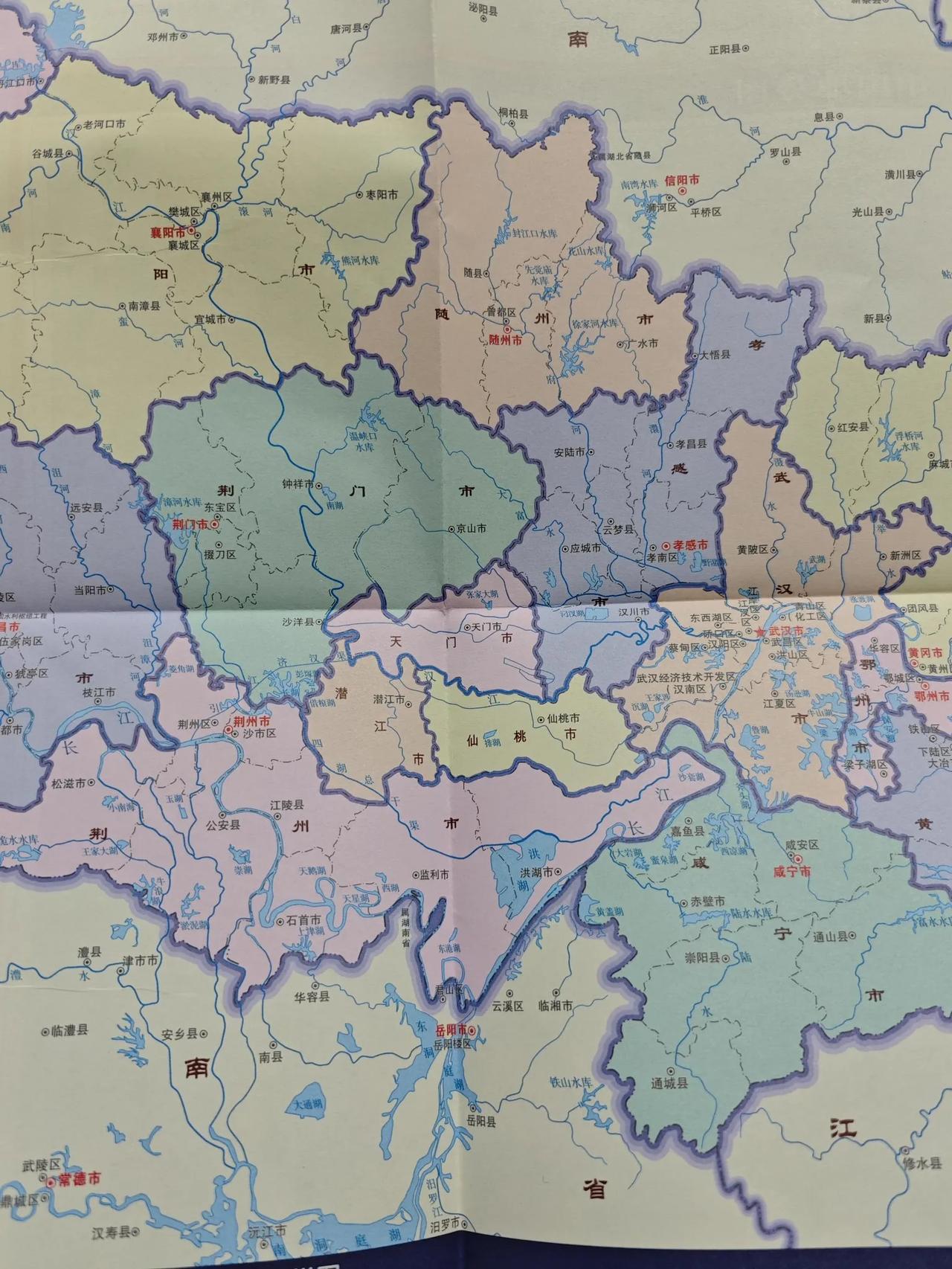 荆州和武汉是邻居！这俩居然紧挨着？！我一直以为中间隔着天仙潜没想到啊没想到