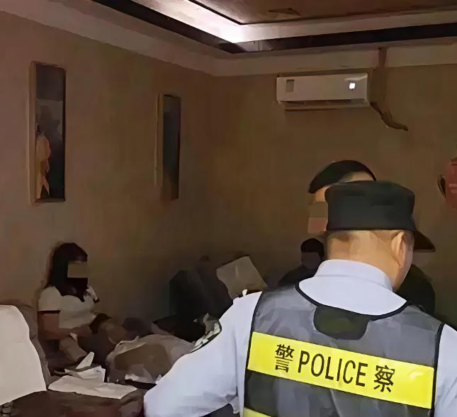 “亏不亏？”贵州荔波，一女子明知自己感染了hiv但仍然不安分，为了赚钱从事非法生