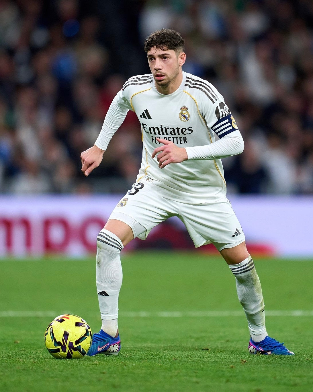 马卡：巴尔韦德本赛季已经首发担任右后卫17次，他更多地担任右后卫而不是中场。