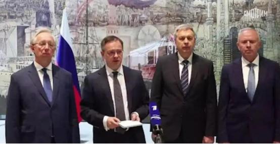 全球局势来了一个180度的大转弯！谁能想到，闹了四年多的俄乌冲突，竟然被一场突如